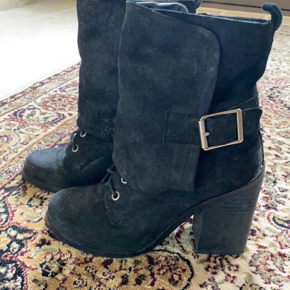 Fergie Ankle boots